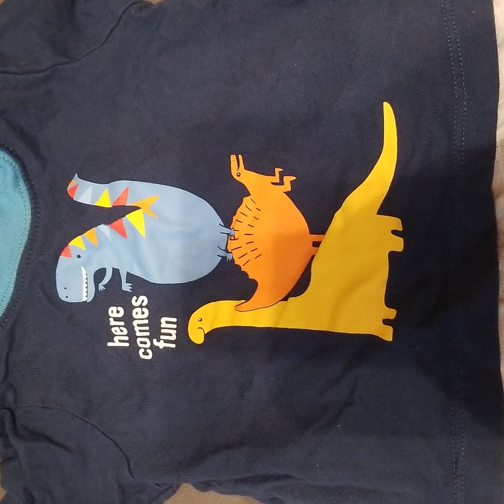 Bundles Baby Dinosaur 2-piece Outfit - Picture 2 of 4